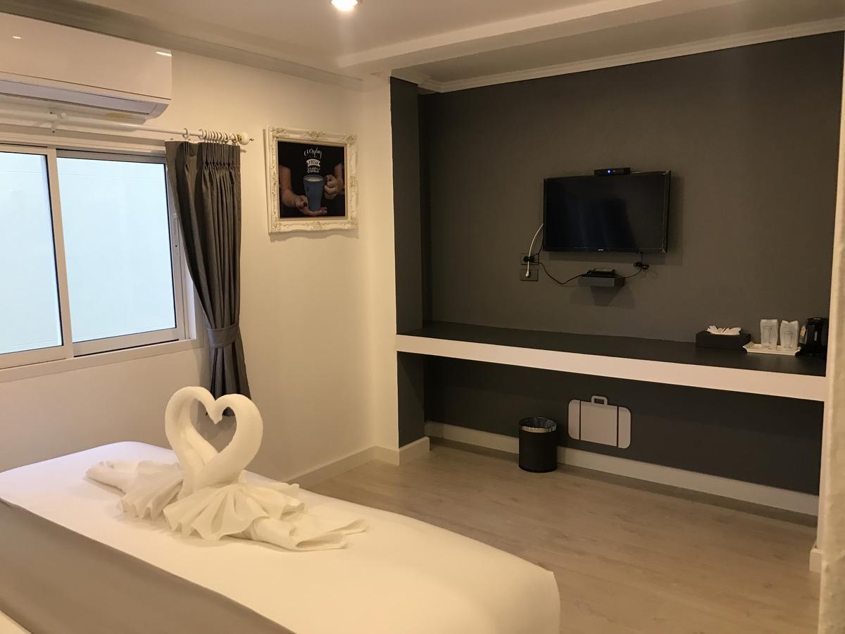 White House By 88 Hotel Phang Nga Exterior photo